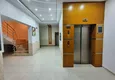 Kupić Dwupoziomowy penthouse w Mahmutlarze z meblami w zadbanym kompleksie 12