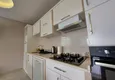 Dostępny zakup Umeblowane apartamenty w Kestel z widokiem na morze w kompleksie mieszkalnym 19