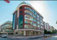 Kupić 1+1 umeblowany apartament z widokiem na góry, centrum Alanya Plaża Kleopatra 2