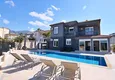 Buy Two-storey detached villa in a cottage complex — Alanya, Mahmutlar district 1