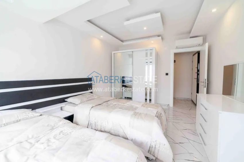 Purchase Apartment for seasonal rent near the famous Keykubat beach in the very center of the city No. 38 28 