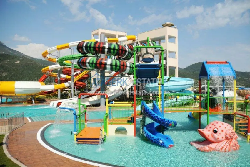 Furnished duplex flat in elite complex in Mahmutlar 10