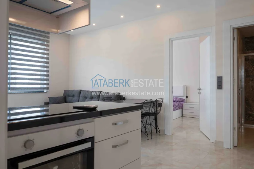 Purchase Three-room apartment for rent in the center of Alanya, Cleopatra A-13 beach area 10