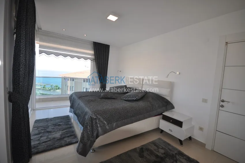 Kupuj Dwupoziomowy penthouse w Tosmur jest przestronny z meblami i widokiem na morze 16 