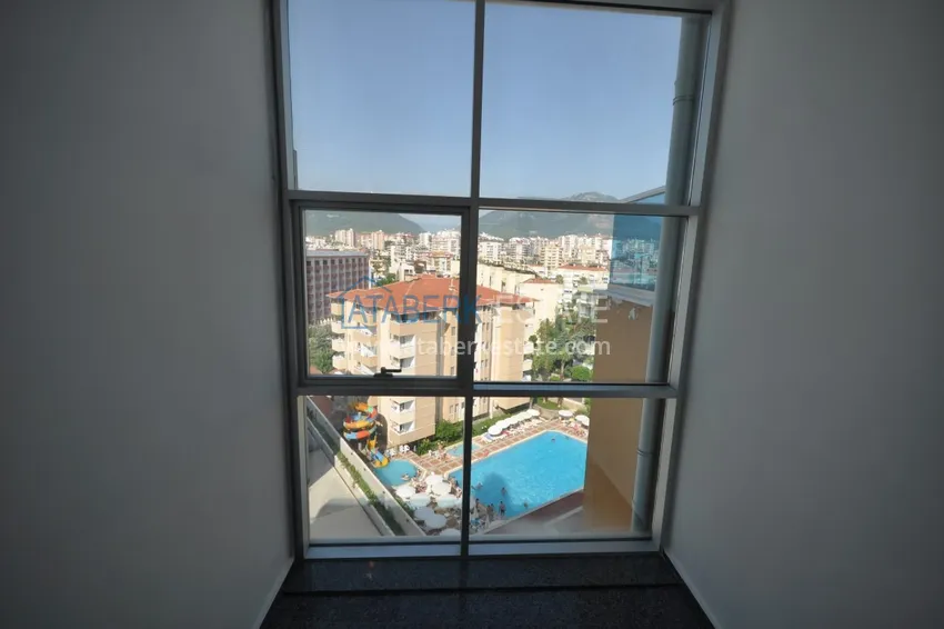 Kupuj Dwupoziomowy penthouse w Tosmur jest przestronny z meblami i widokiem na morze 24 