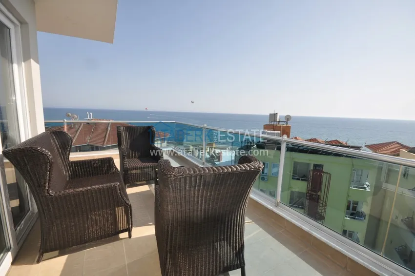 Kupuj Dwupoziomowy penthouse w Tosmur jest przestronny z meblami i widokiem na morze 34 