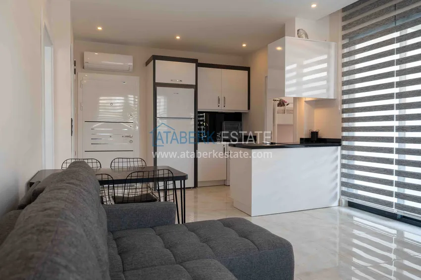 Purchase Three-room apartment for rent in the center of Alanya, Cleopatra A-13 beach area 3