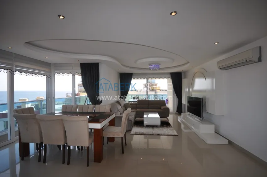 Kupuj Dwupoziomowy penthouse w Tosmur jest przestronny z meblami i widokiem na morze 3 