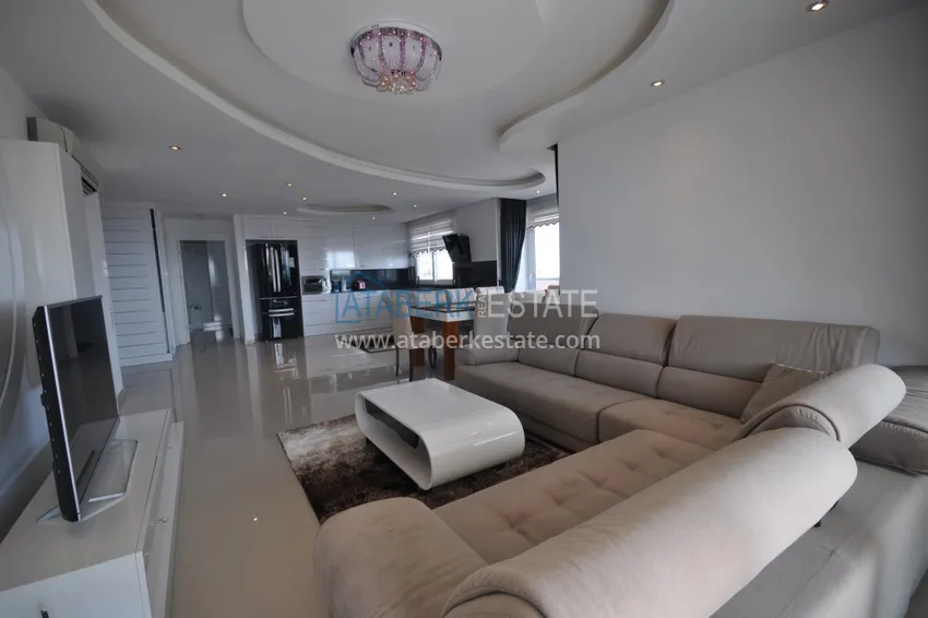 Kupuj Dwupoziomowy penthouse w Tosmur jest przestronny z meblami i widokiem na morze 4 