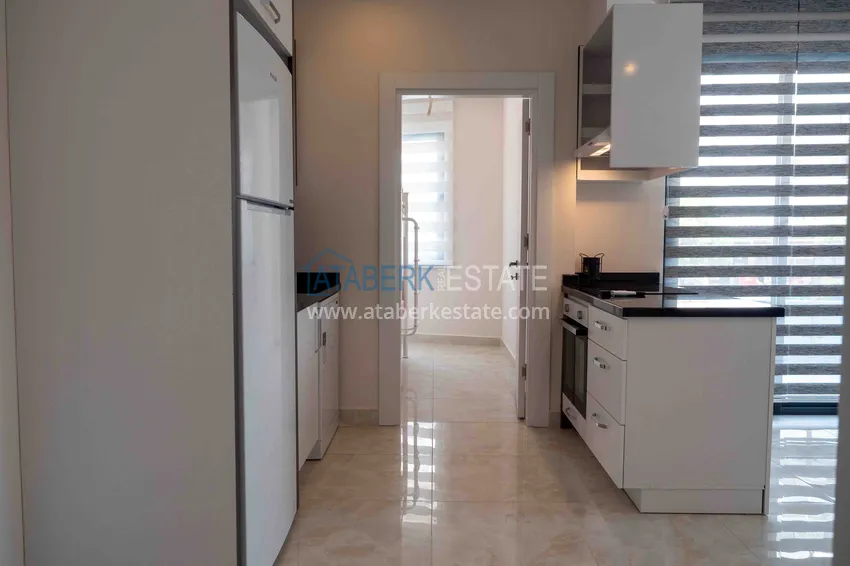 Purchase Three-room apartment for rent in the center of Alanya, Cleopatra A-13 beach area 8