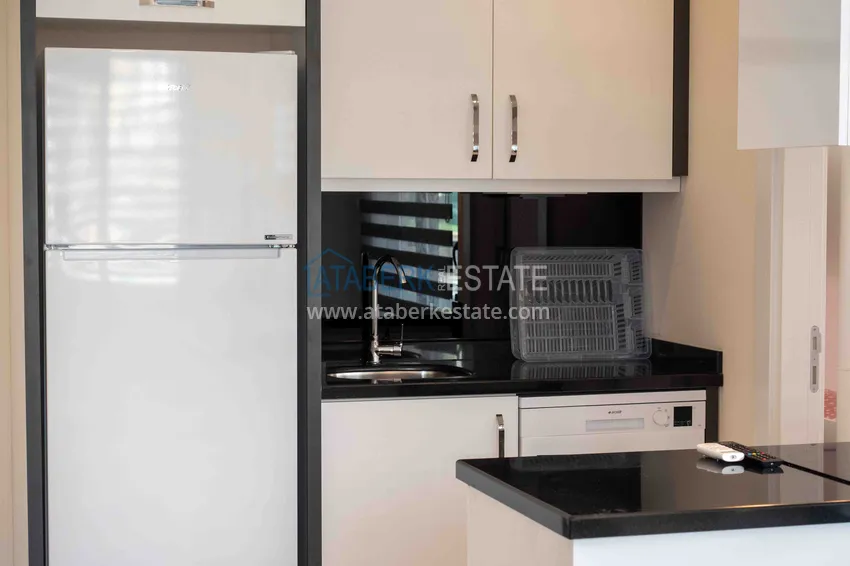 Purchase Three-room apartment for rent in the center of Alanya, Cleopatra A-13 beach area 9