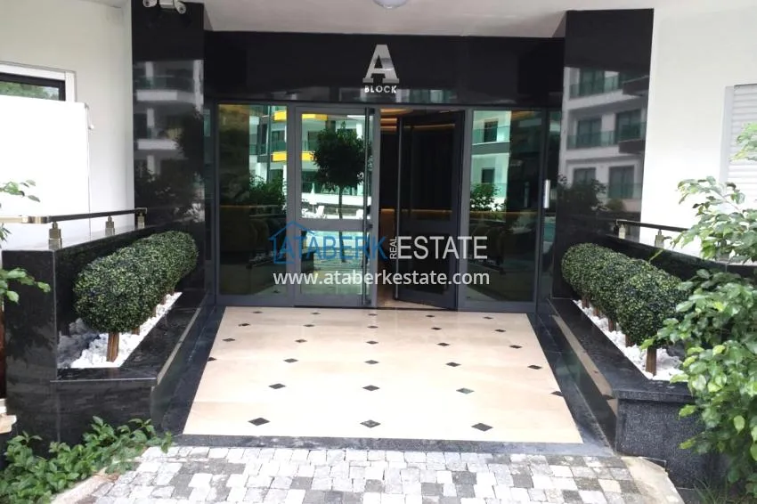 Wynajem w najlepszej części Alanyi - apartament z dwiema sypialniami nad morzem w centrum miasta nr 18 27