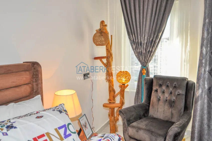 Penthouse w Mahmutlarze z nowoczesnym wnętrzem w zadbanej rezydencji 15