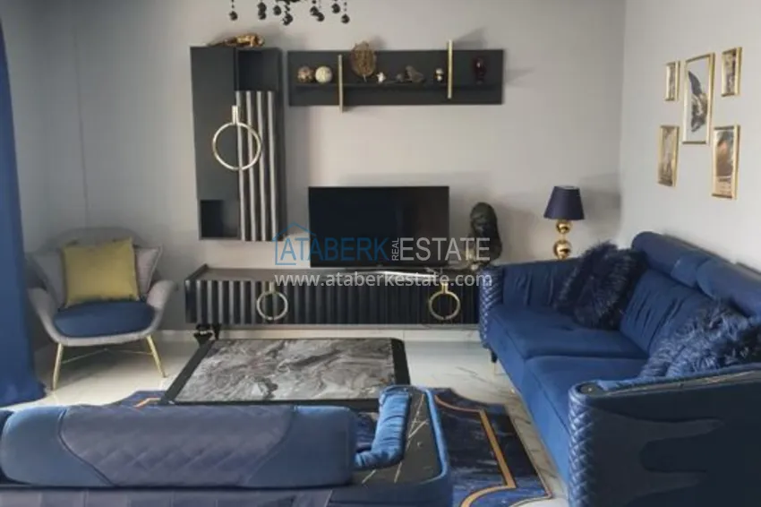 Kupuj Penthouse w Mahmutlarze z nowoczesnym wnętrzem w zadbanej rezydencji 1