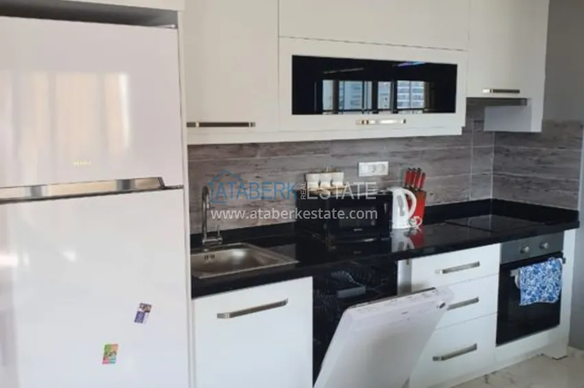 Kupuj Penthouse w Mahmutlarze z nowoczesnym wnętrzem w zadbanej rezydencji 2
