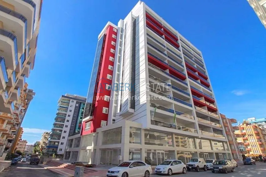 Penthouse w Mahmutlarze z nowoczesnym wnętrzem w zadbanej rezydencji 4