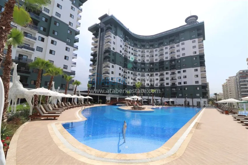 One-bedroom apartment for rent in Mahmutlar in the elite complex No. A20 1