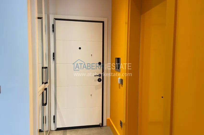 Purchase Rent an apartment in the center of Alanya in a luxury residential complex 1 