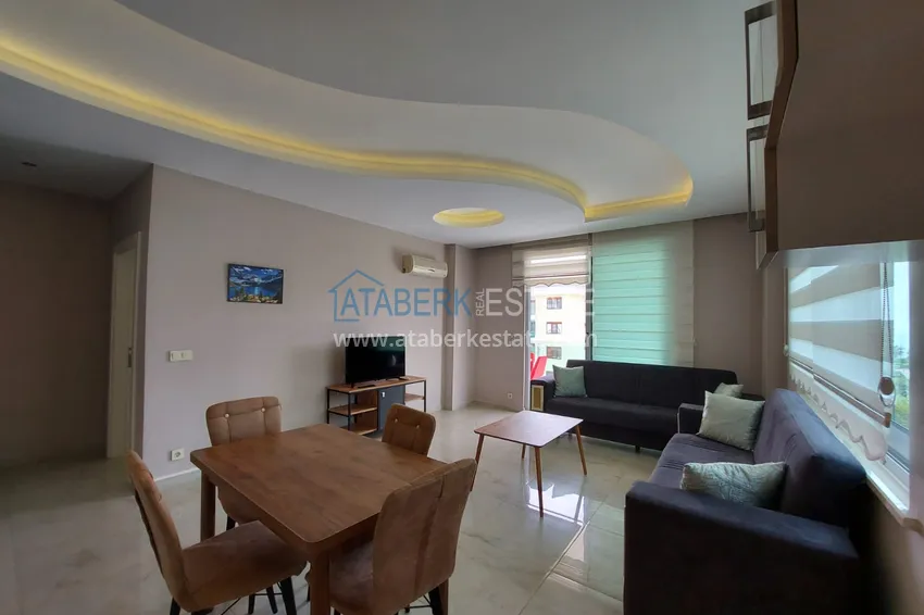 Kupuj Umeblowane apartamenty w Kestel z widokiem na morze w kompleksie mieszkalnym 18