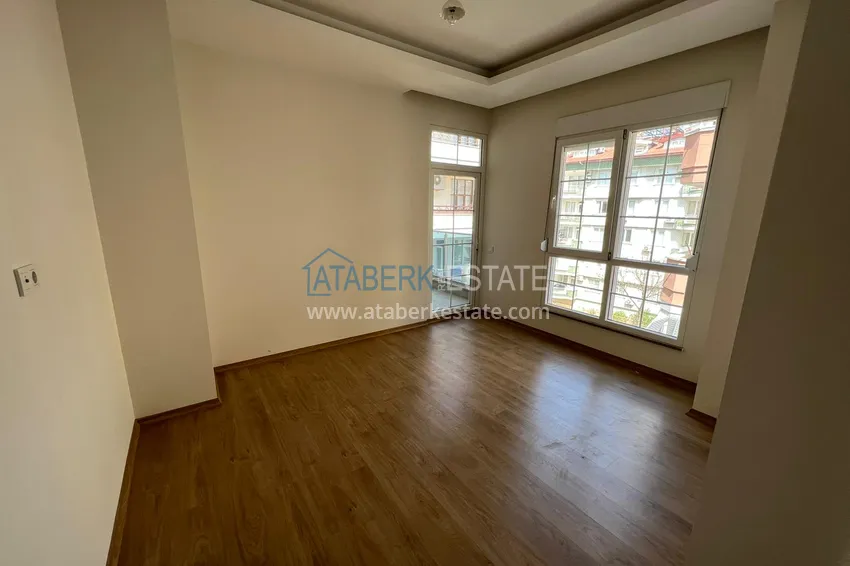Kupuj Apartamenty w centrum Alanyi z pięknym wykończeniem i osobną kuchnią w nowym budynku 11