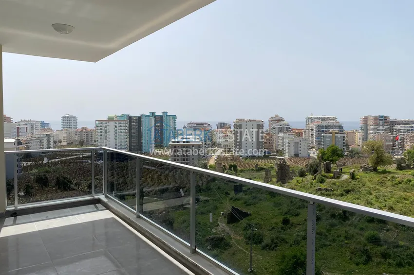 Приобрести Пентхаус в Махмутларе с чистовой отделкой и видом на море – новостройка 13