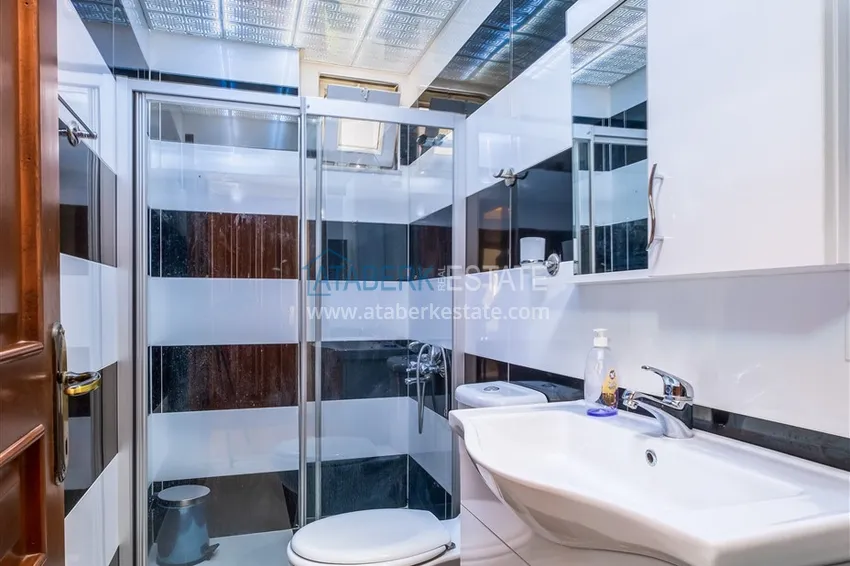 Kupuj Czteropokojowe mieszkanie w centrum Alanyi w nowoczesnej rezydencji 22