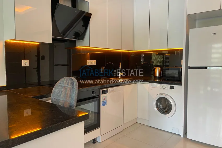 Apartments for rent in Mahmutlar in a hotel-type complex 2 