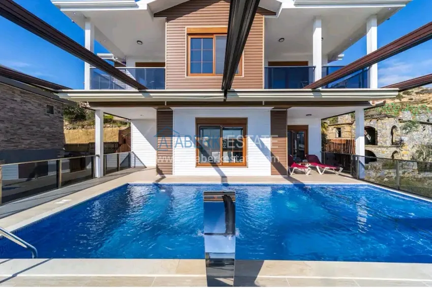 Luxurious two-story mansion at the foot of the mountains — Alanya, Yeşiloz district 4