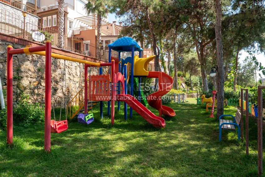 Apartment with furniture, private sauna and sea view in a townhouse – Alanya, Avsallar 17