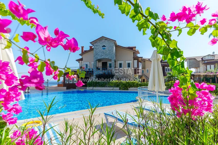 Apartment with furniture, private sauna and sea view in a townhouse – Alanya, Avsallar 9