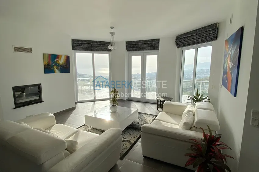 Purchase Detached villa with furniture and stunning panoramic views - Kargicak area 10