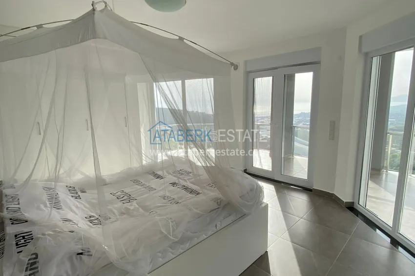Purchase Detached villa with furniture and stunning panoramic views - Kargicak area 16