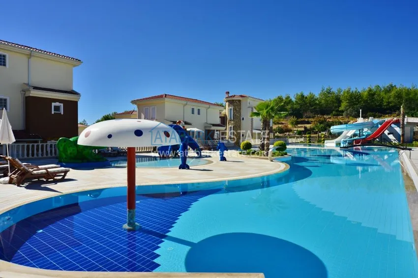 Furnished villas in a unique elite cottage village - Alanya, Avsallar 12