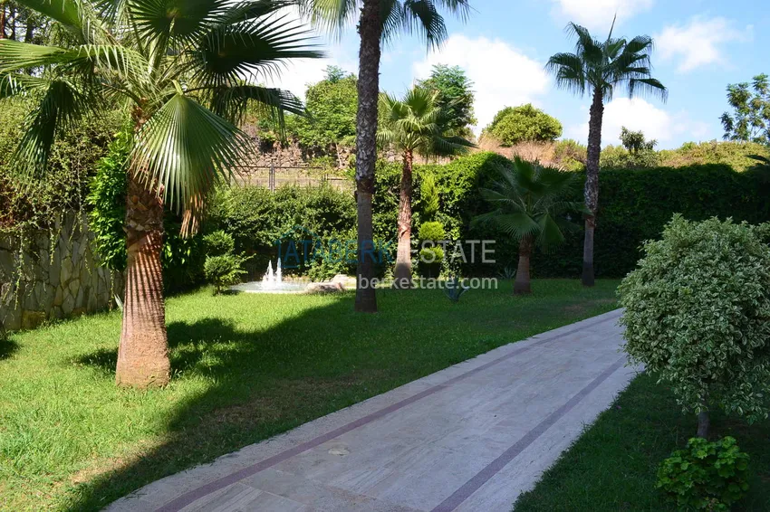 Apartment 3+1 with furniture, mountain and sea views — Alanya, Mahmutlar district 15