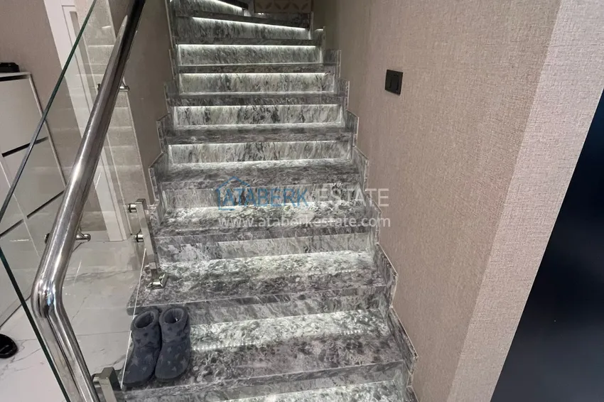 Purchase 3+1 garden duplex in a complex on the beachfront, Kargicak — Alanya 17