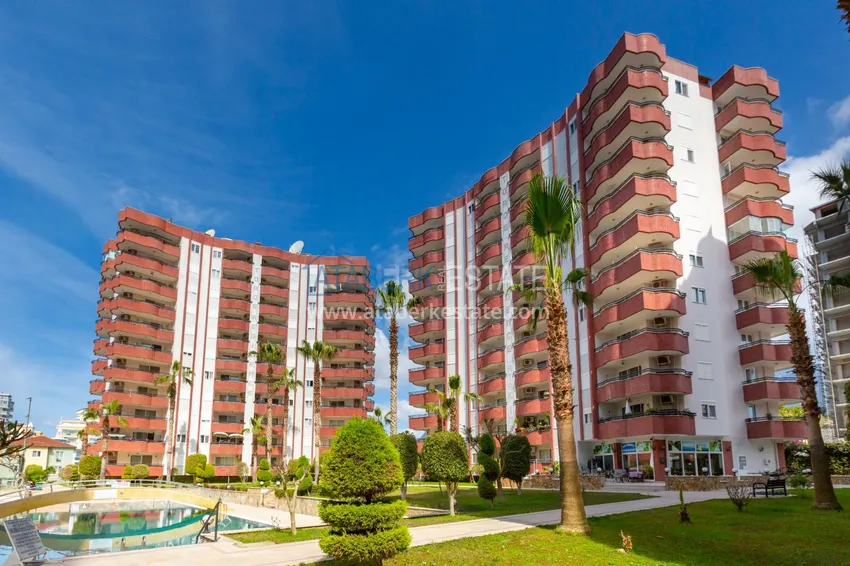 Apartment 3+1 with furniture, mountain and sea views — Alanya, Mahmutlar district 3