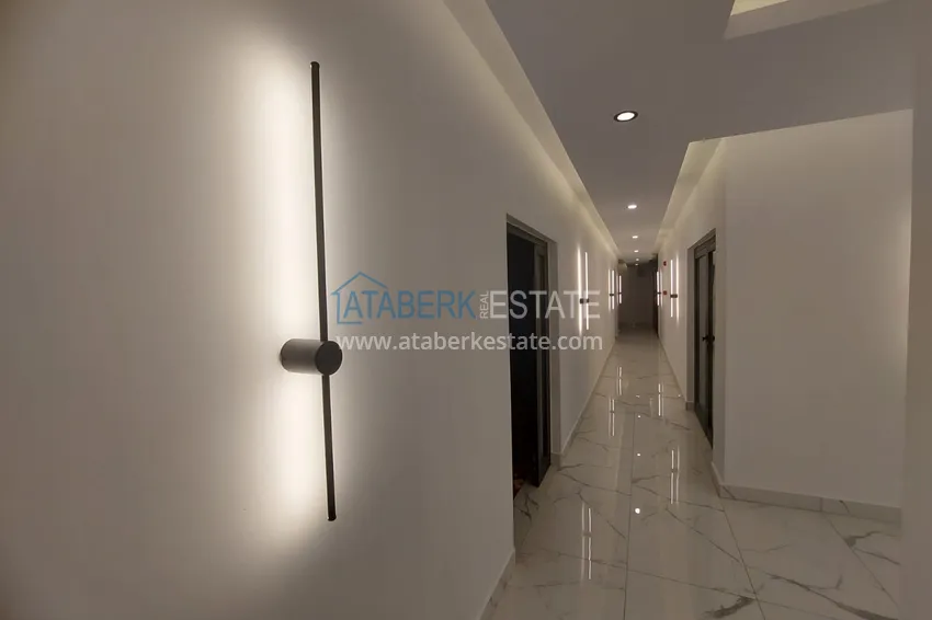Apartment 1 + 1 with furniture in a new modern complex, the center of Alanya 3 