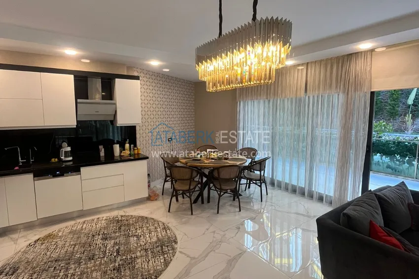 Purchase 3+1 garden duplex in a complex on the beachfront, Kargicak — Alanya 4
