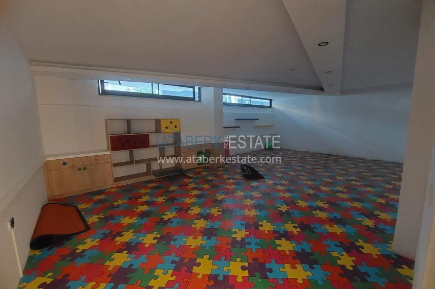 Apartment 1 + 1 with furniture in a new modern complex, the center of Alanya 6 