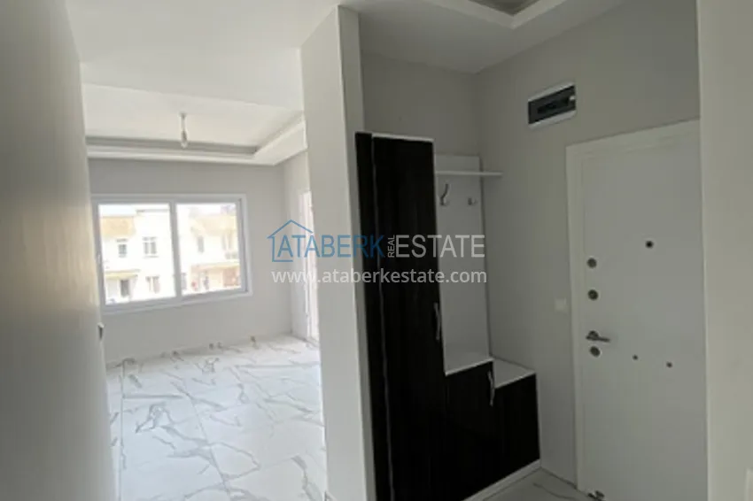 Purchase Three-room apartment with mountain views in Tomyuk-Mersin area 9 