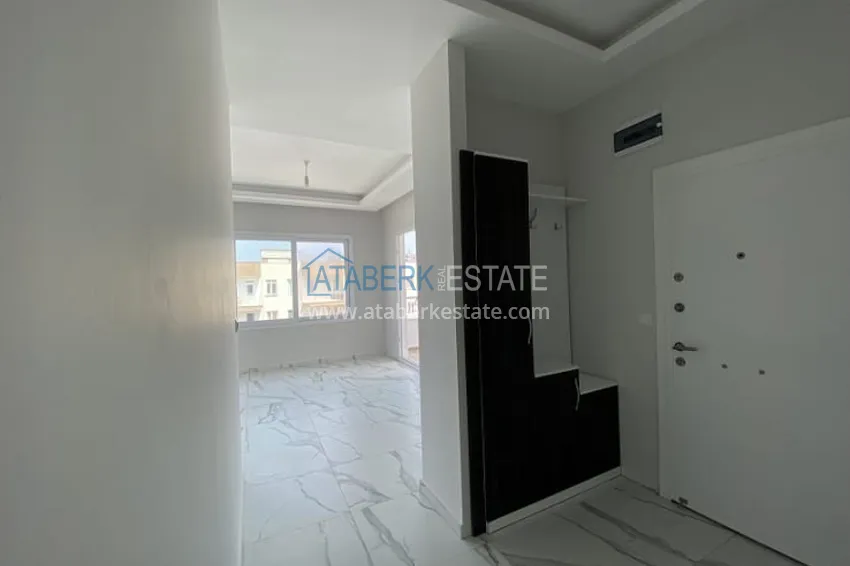 Purchase Three-room apartment with mountain views in Tomyuk-Mersin area 10 