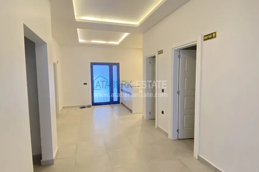 Apartment with new furniture and high-quality finishing in the Kestel area on the seafront 15