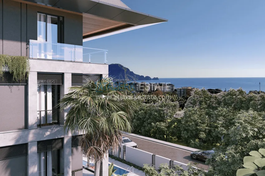 Elite complex at the start of construction in the center of Alanya 4 