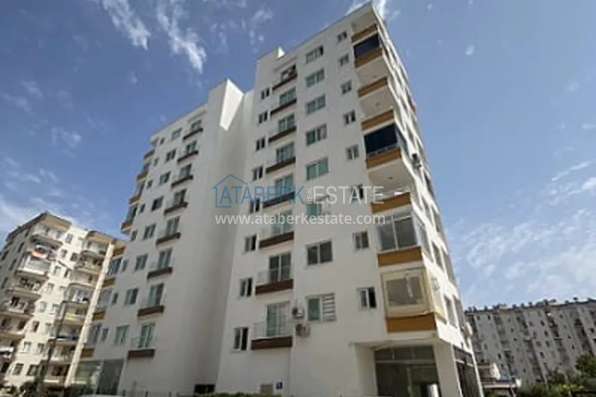 Three-room apartment with mountain views in Tomyuk-Mersin area 2 