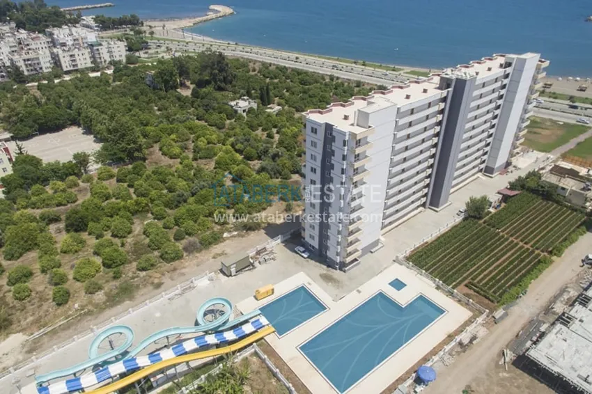 Квартиры в новом жилом комплексе с видом на море и горы в районе Эрдемли-Мерсин 1 