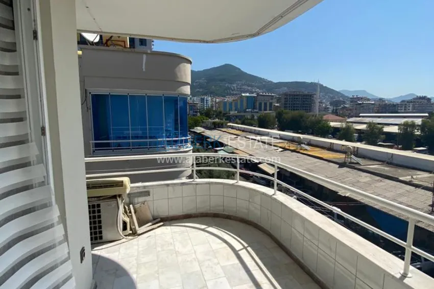 Purchase One-bedroom apartment for rent in the center of Alanya with mountain views No. 17 12