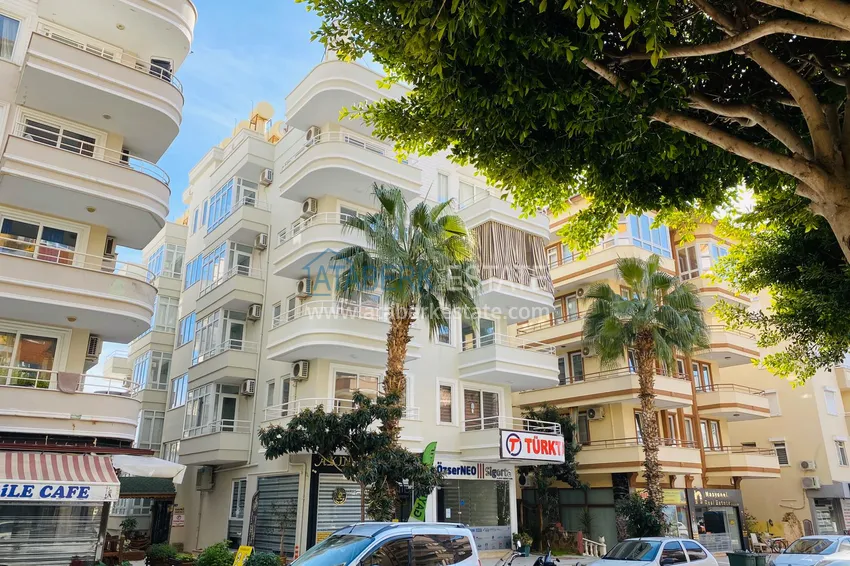 One-bedroom apartment for rent in the center of Alanya with mountain views No. 17 2