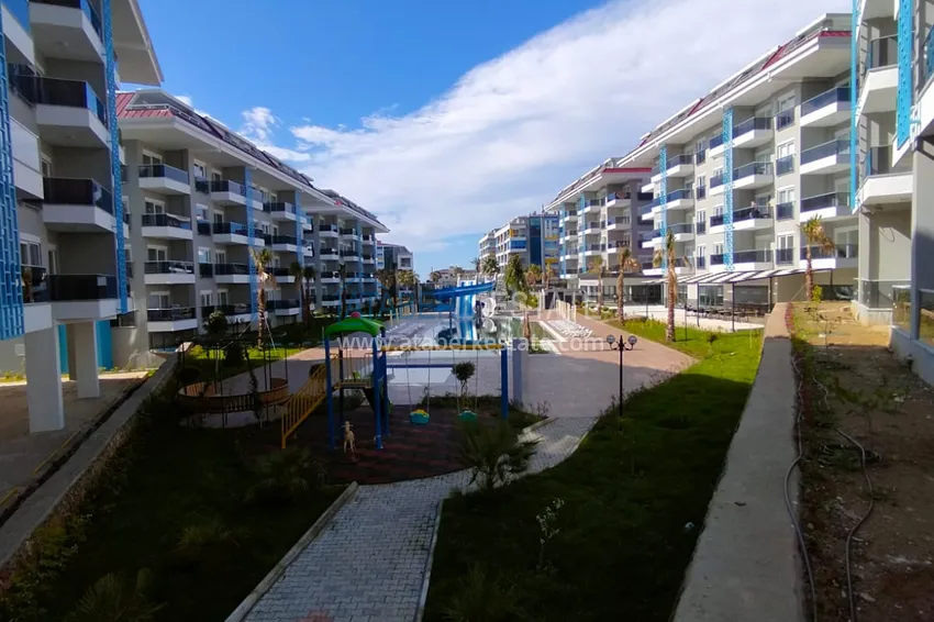 Duplex penthouse with sea views in the Kestel area in an ultra-luxury complex with a private beach B-20 7