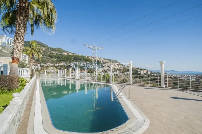 Two-story 2+1 villa in Alanya in a mountain cottage complex, the area is open for a residence permit 5