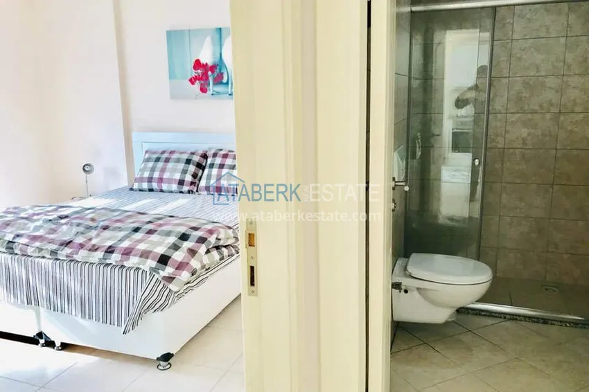 Purchase Furnished 1+1 apartment overlooking the sea and the historical fortress, Cikcilli district — Alanya 5